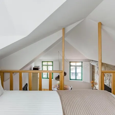 1892 - Ribeira Loft Oporto